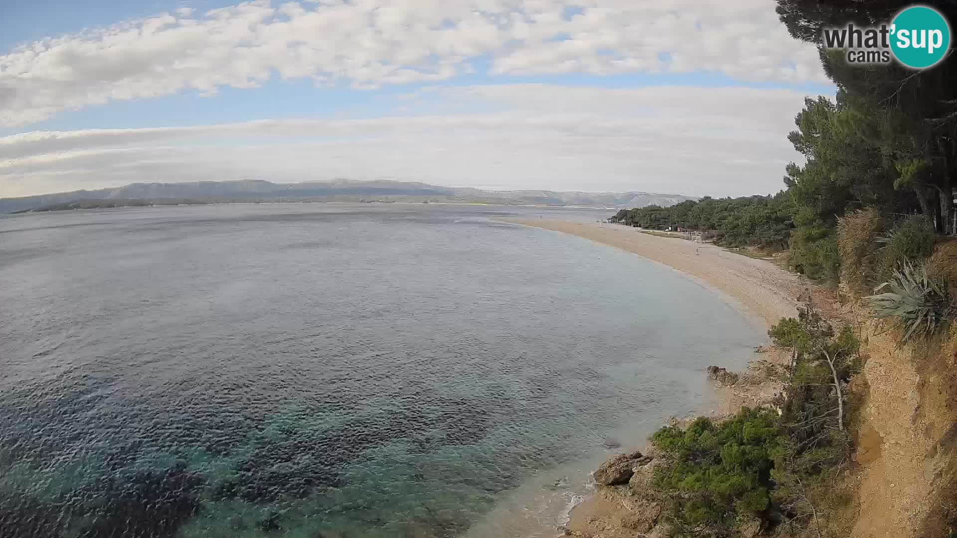 Spletna kamera Bol Zlatni Rat – Pogled v živo z otoka Brač