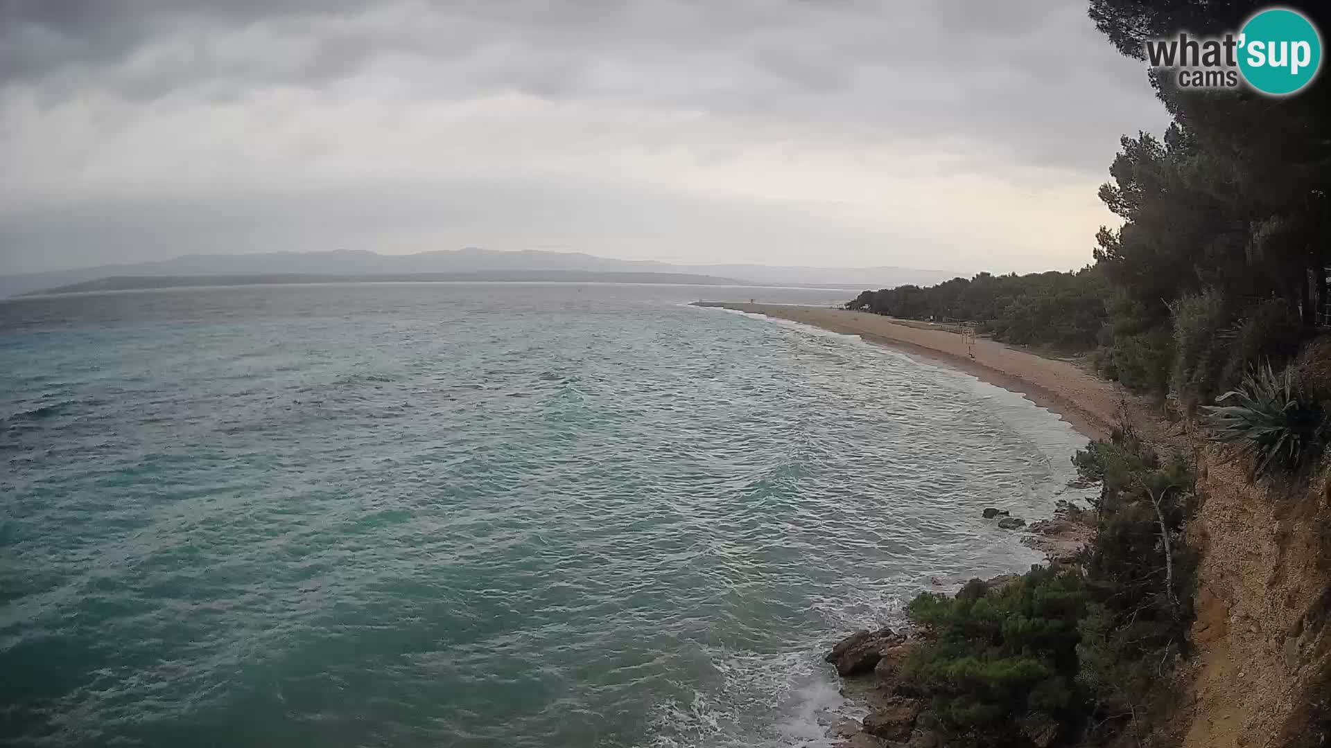 Spletna kamera Bol Zlatni Rat – Pogled v živo z otoka Brač
