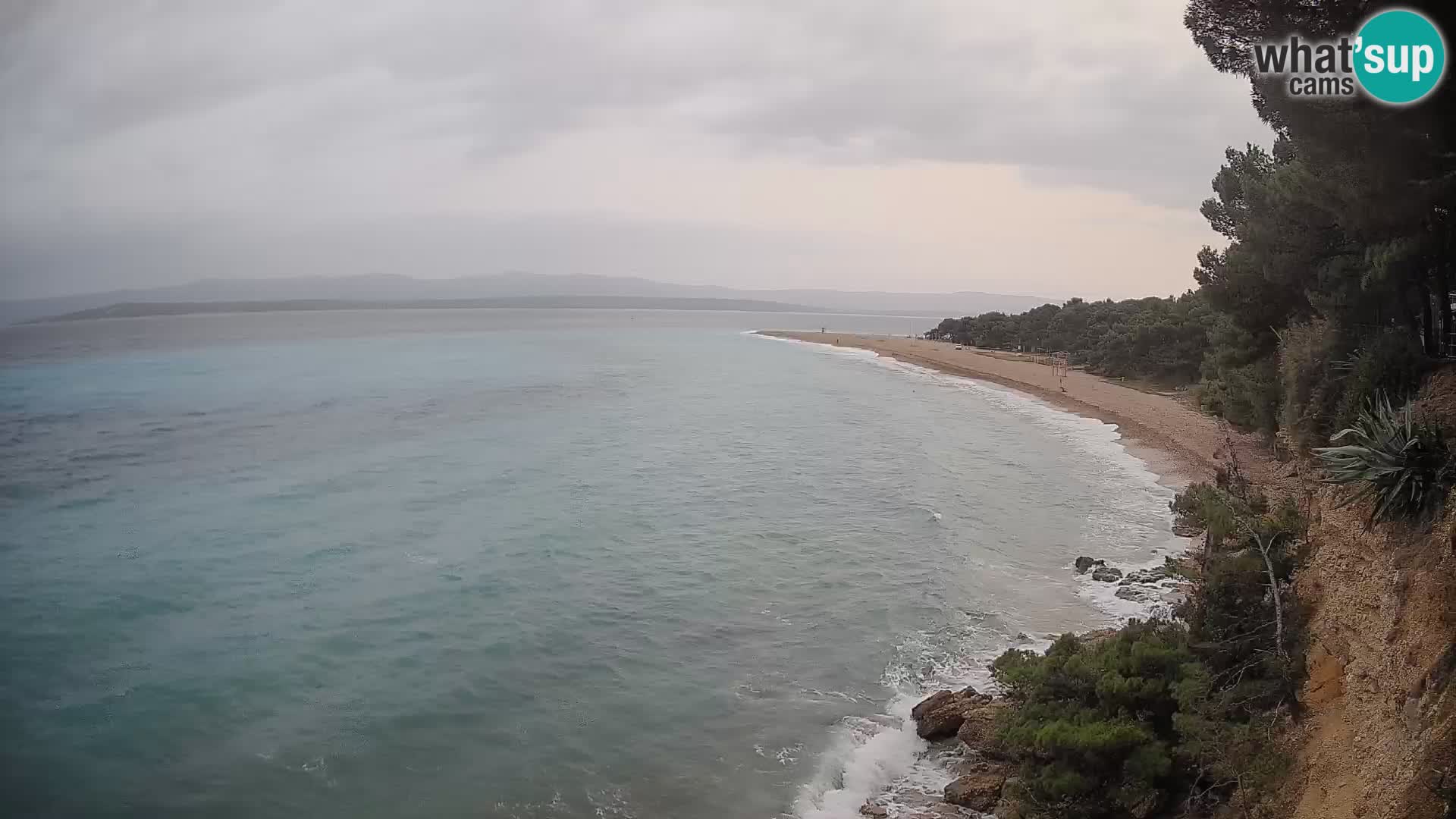 Web kamera Bol Zlatni Rat – Pogled uživo s otoka Brača