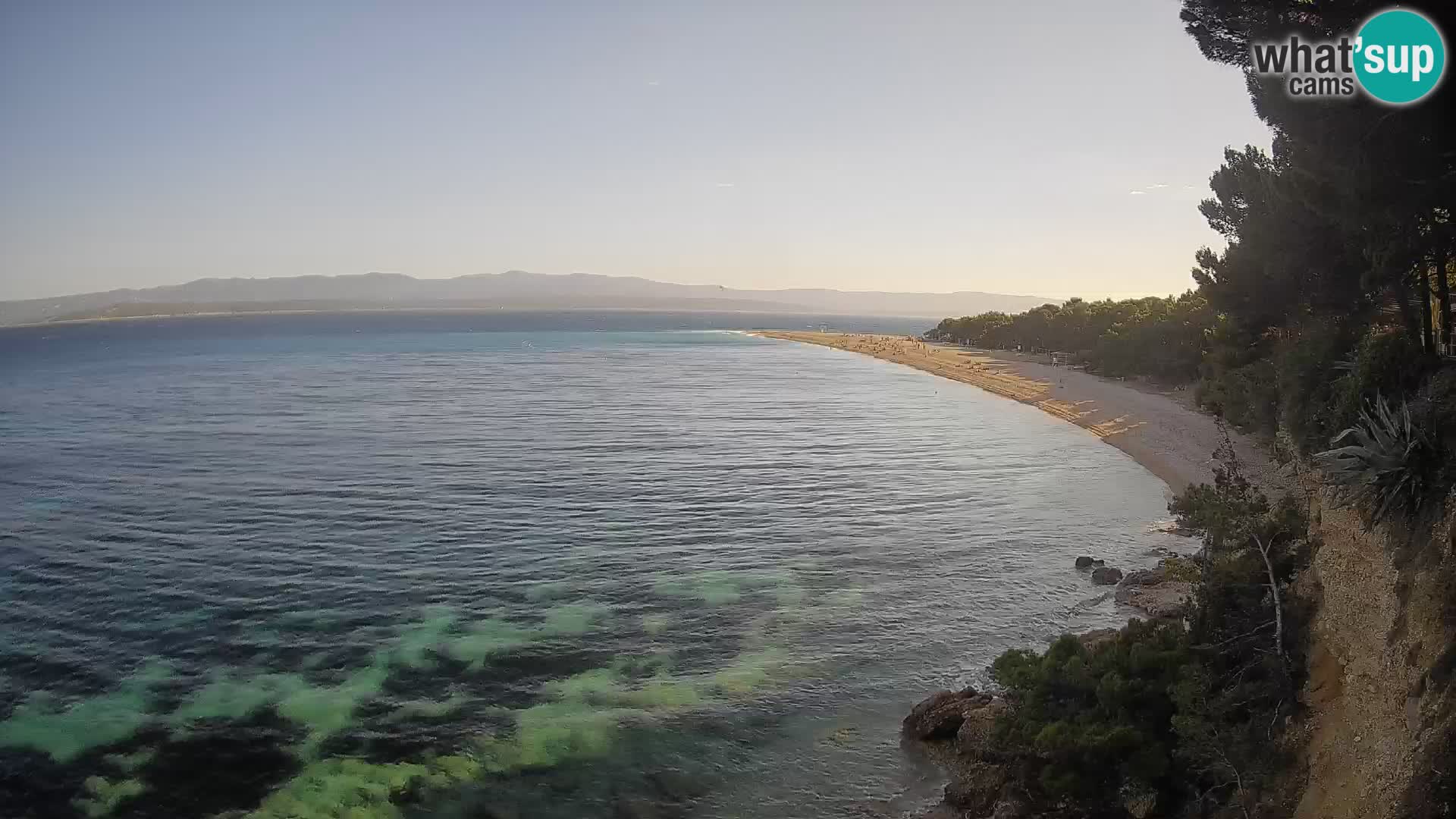 Web kamera Bol Zlatni Rat – Pogled uživo s otoka Brača