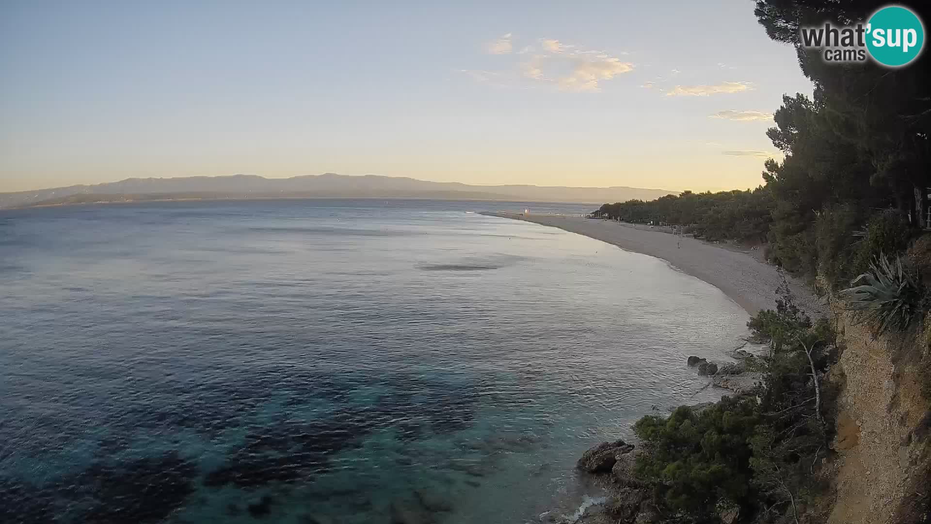 Web kamera Bol Zlatni Rat – Pogled uživo s otoka Brača