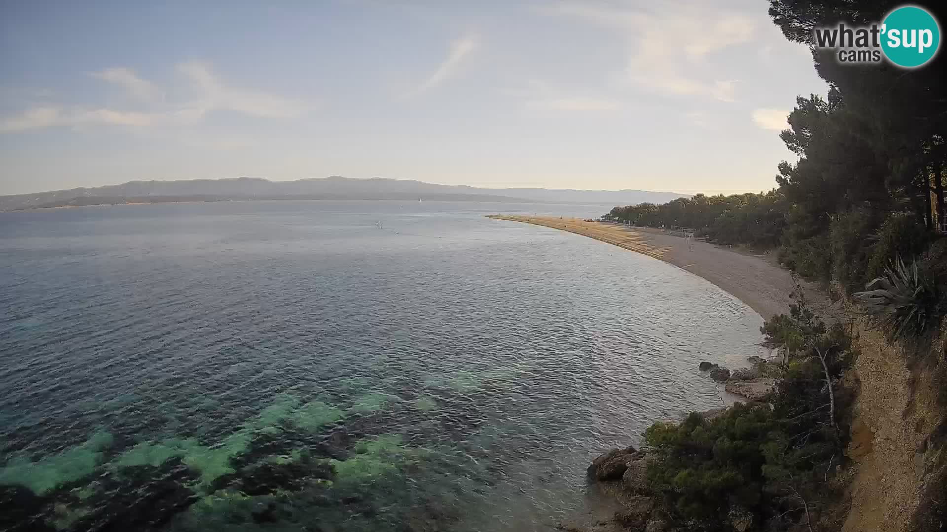 Web kamera Bol Zlatni Rat – Pogled uživo s otoka Brača