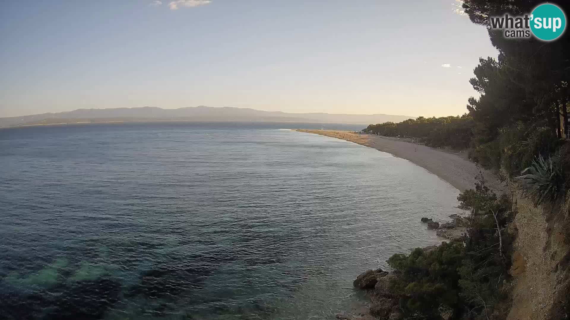 Spletna kamera Bol Zlatni Rat – Pogled v živo z otoka Brač
