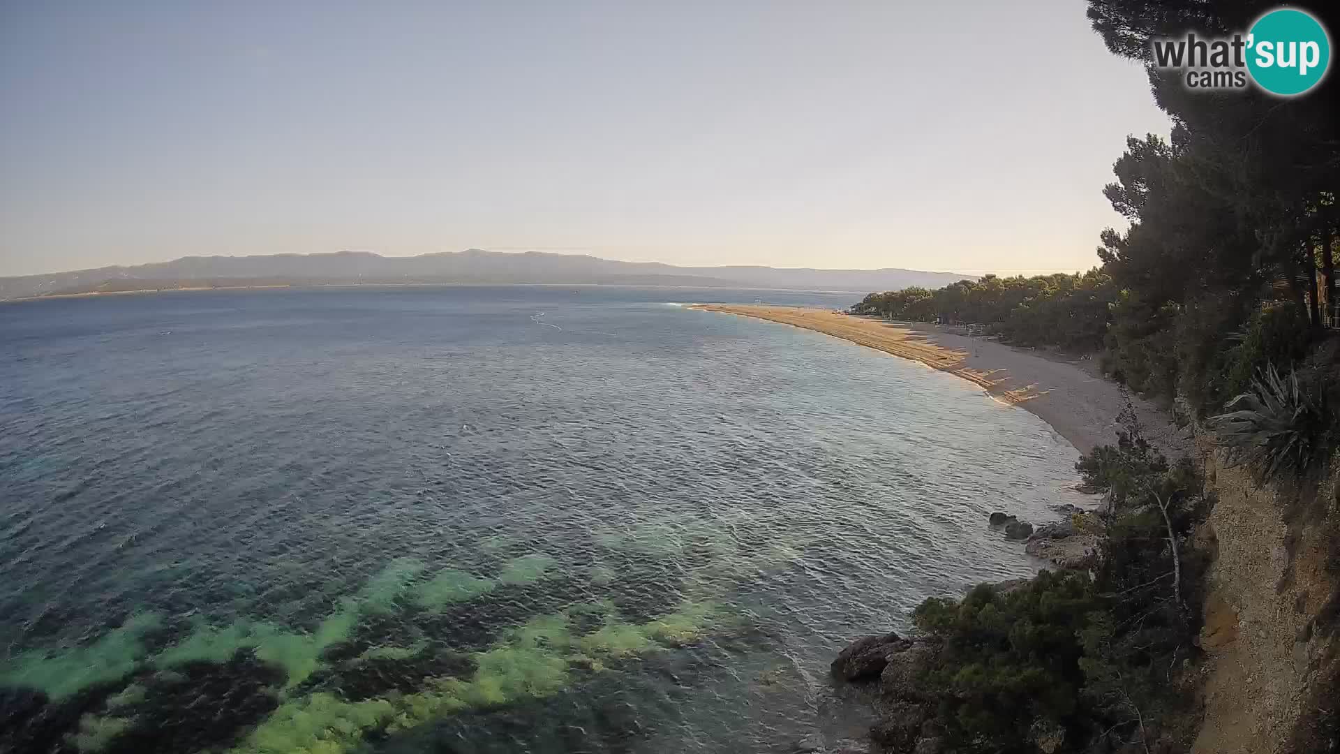Spletna kamera Bol Zlatni Rat – Pogled v živo z otoka Brač