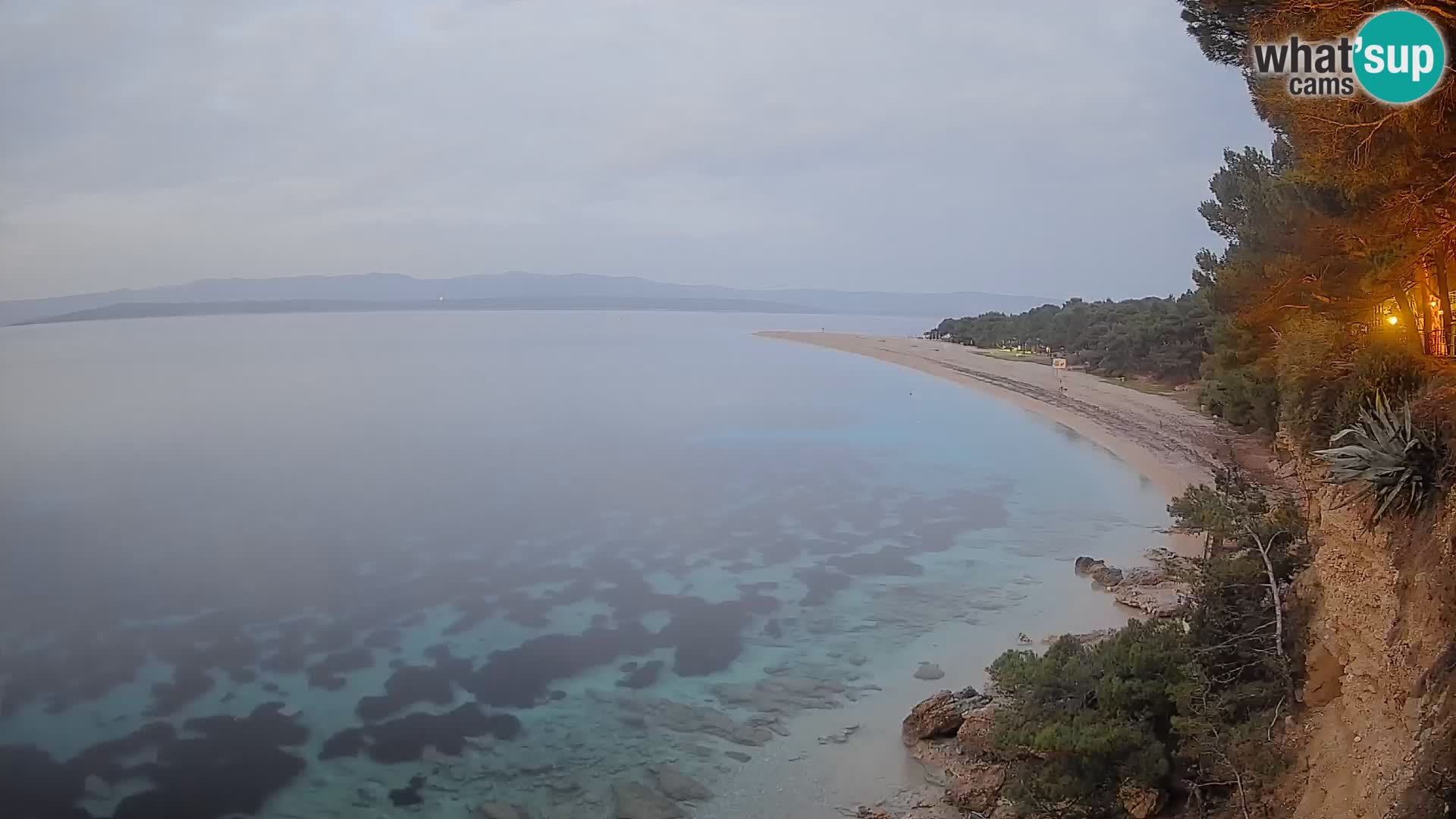 Webcam Zlatni Rat Bol – Liveblick vom berühmten Strand auf Brač