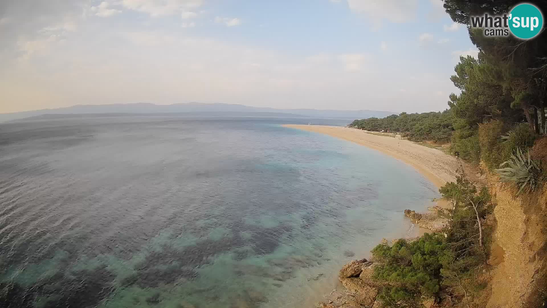 Web kamera Bol Zlatni Rat – Pogled uživo s otoka Brača