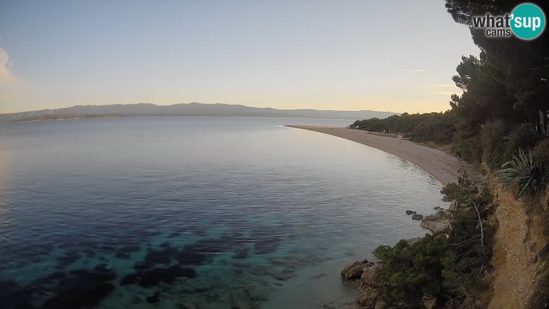 Webcam Zlatni Rat Bol – Liveblick vom berühmten Strand auf Brač