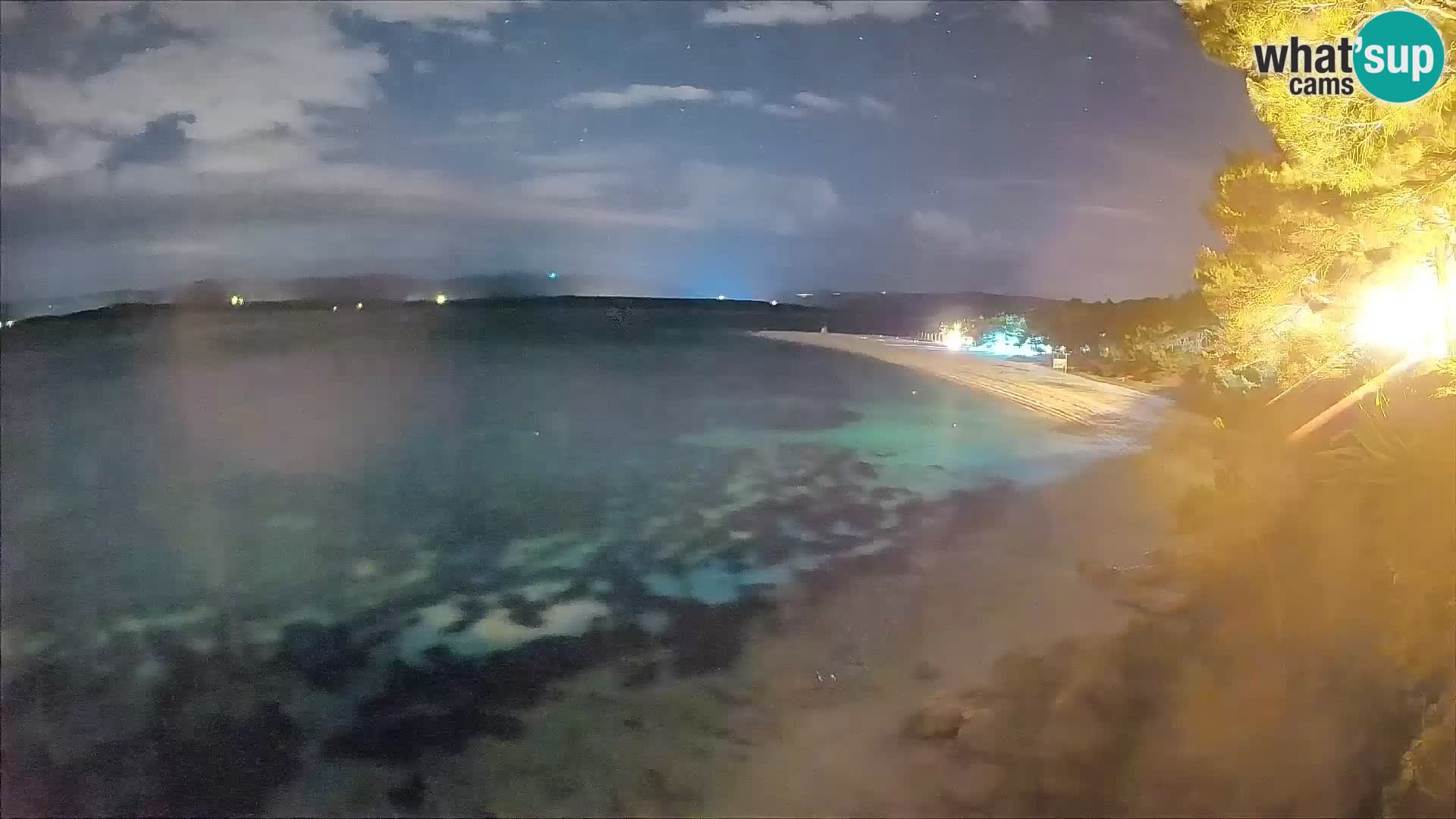 Webcam Zlatni Rat Bol – Liveblick vom berühmten Strand auf Brač