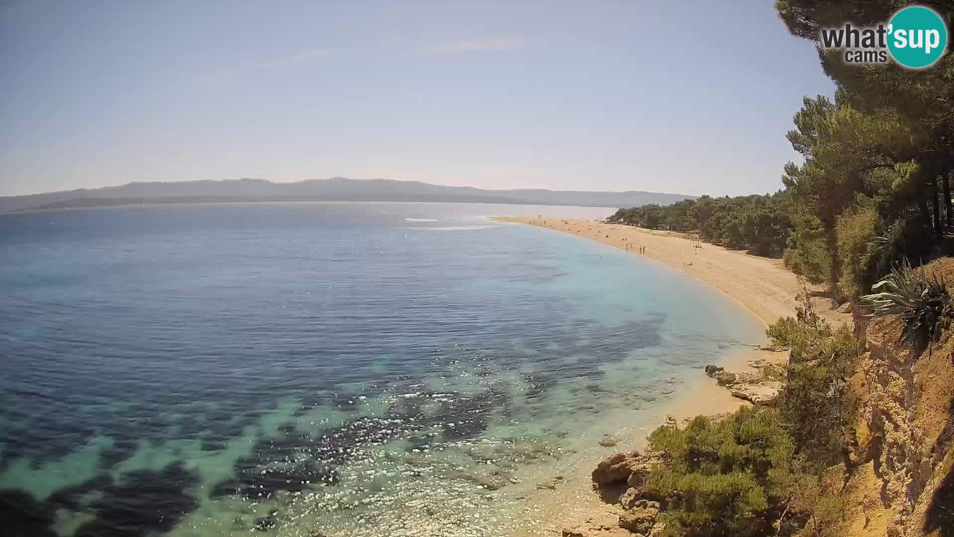 Spletna kamera Bol Zlatni Rat – Pogled v živo z otoka Brač