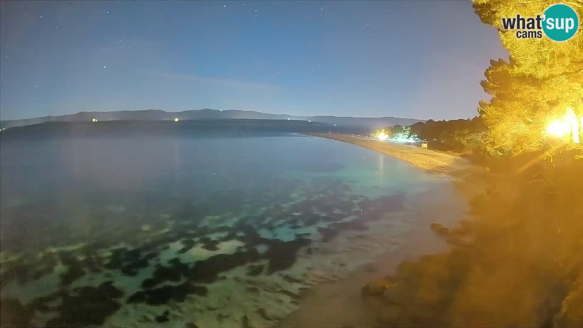 Spletna kamera Bol Zlatni Rat – Pogled v živo z otoka Brač