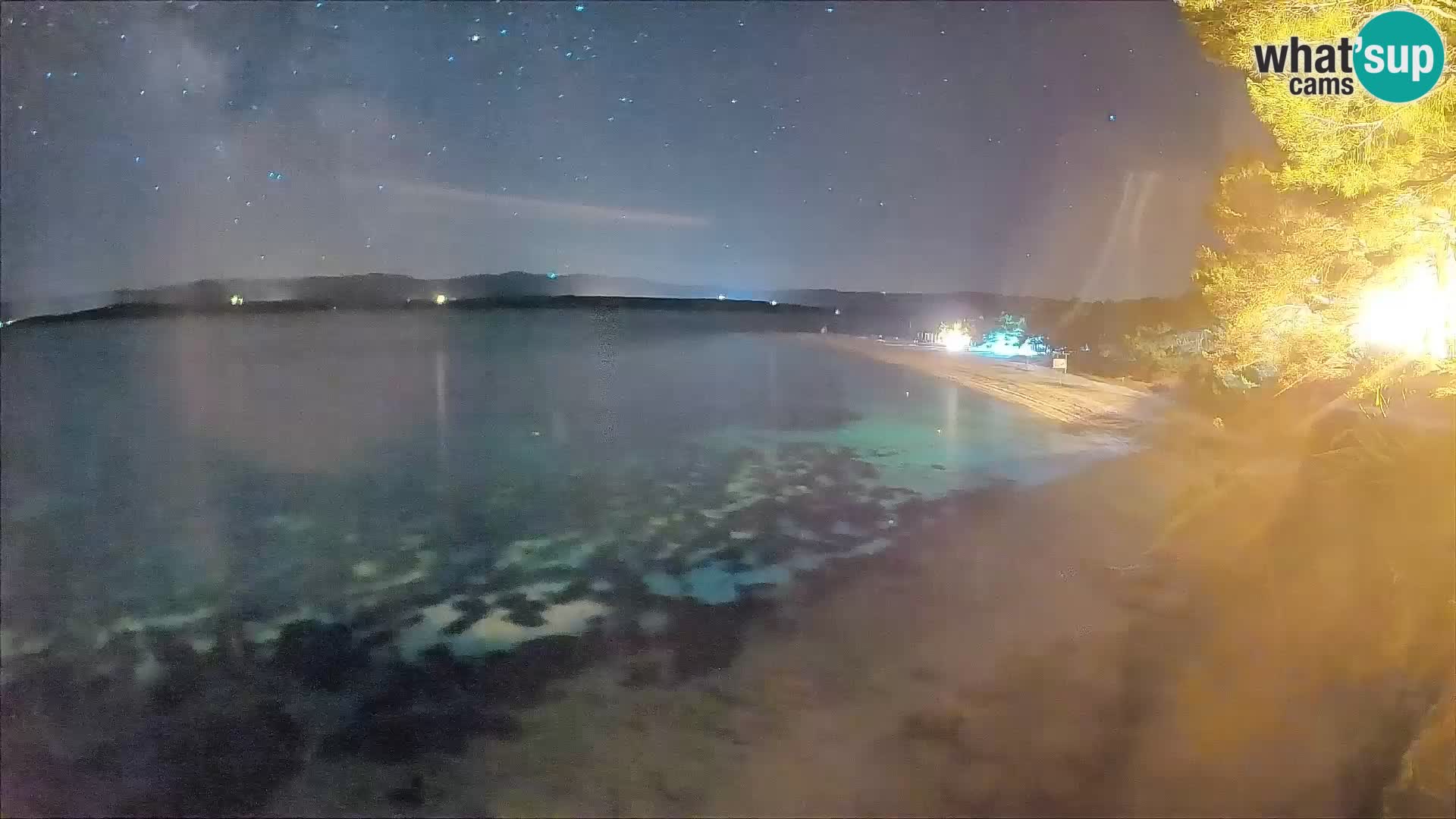 Webcam Zlatni Rat Bol – Liveblick vom berühmten Strand auf Brač