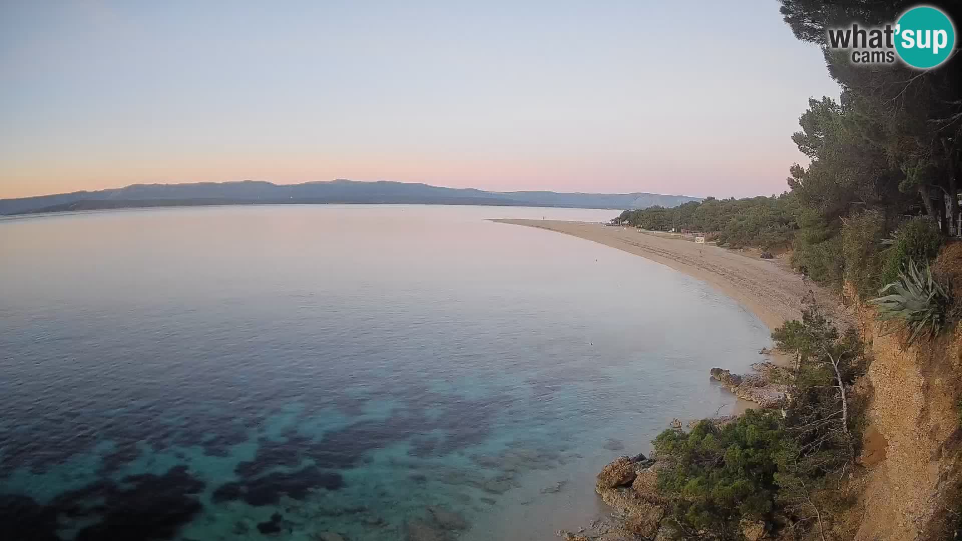 Webcam Zlatni Rat Bol – Liveblick vom berühmten Strand auf Brač