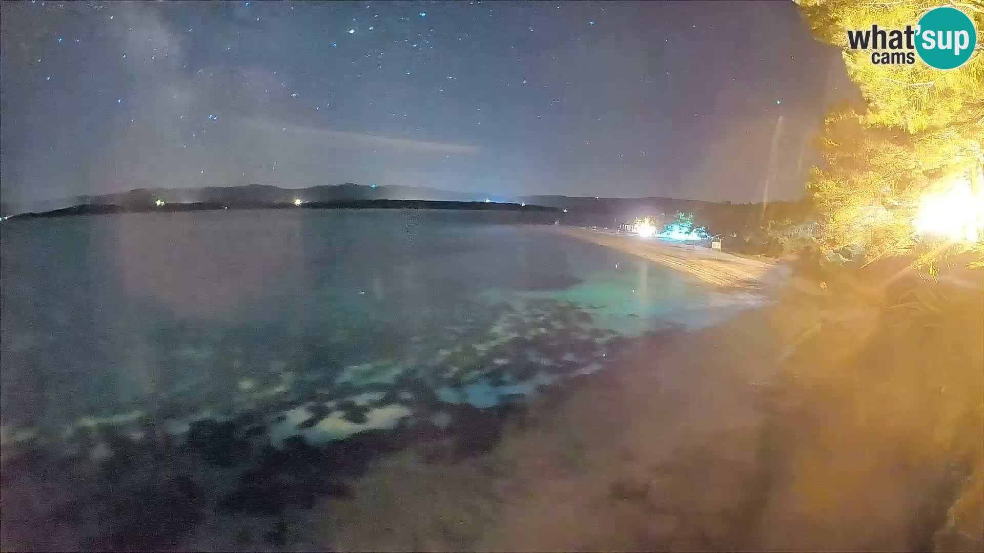 Webcam Zlatni Rat Bol – Liveblick vom berühmten Strand auf Brač