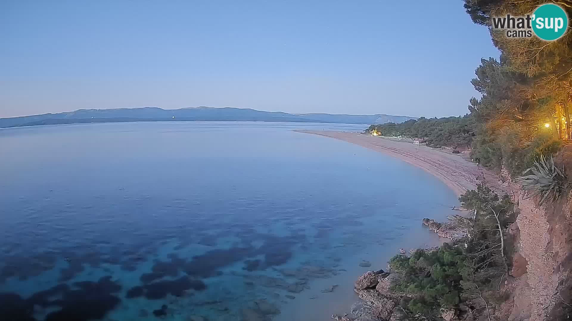 Webcam Zlatni Rat Bol – Liveblick vom berühmten Strand auf Brač