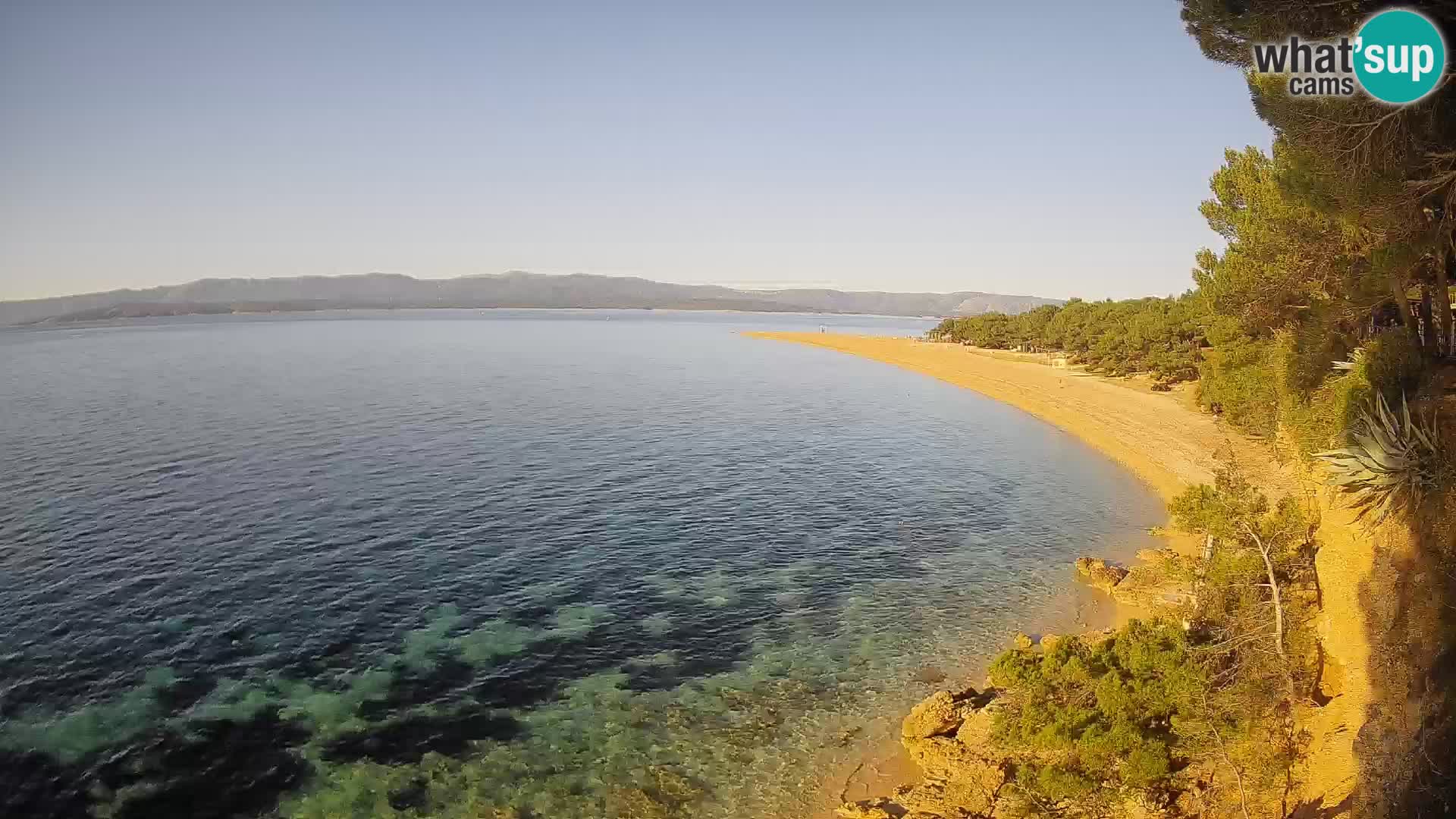 Webcam Zlatni Rat Bol – Liveblick vom berühmten Strand auf Brač