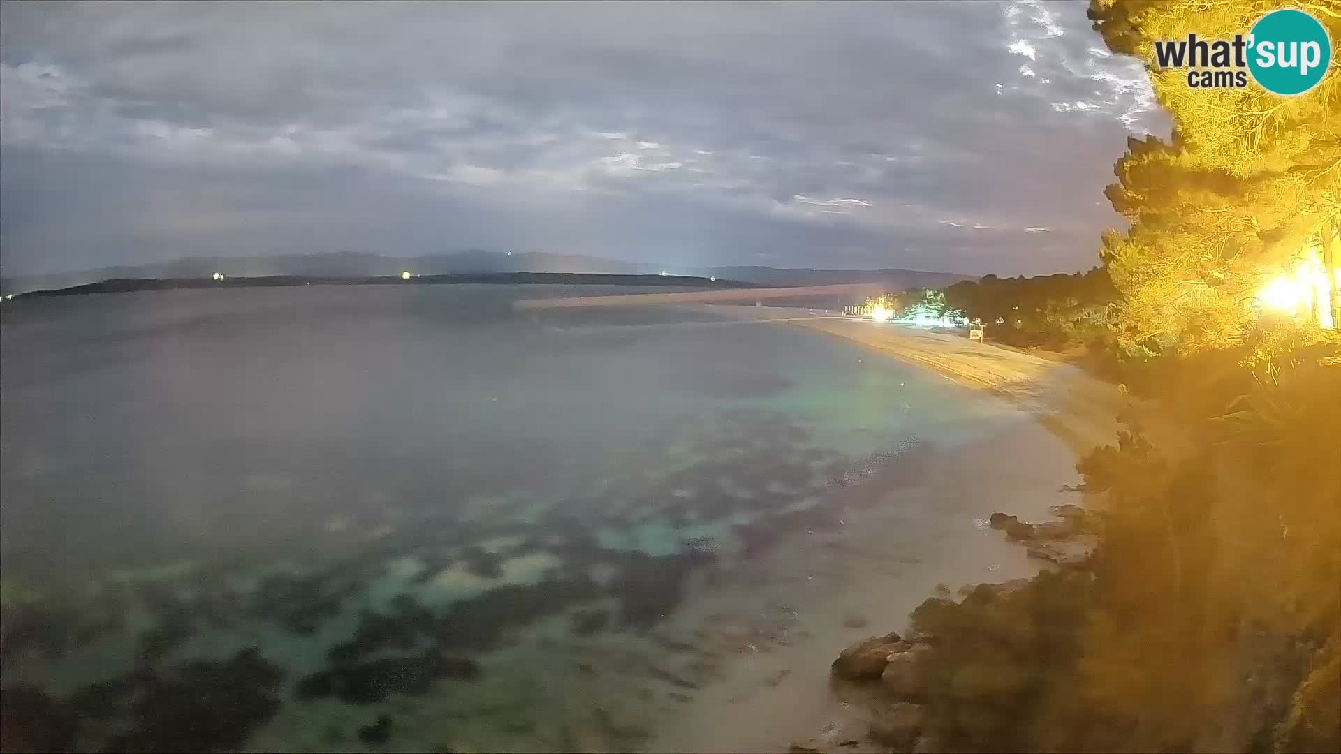 Webcam Zlatni Rat Bol – Liveblick vom berühmten Strand auf Brač