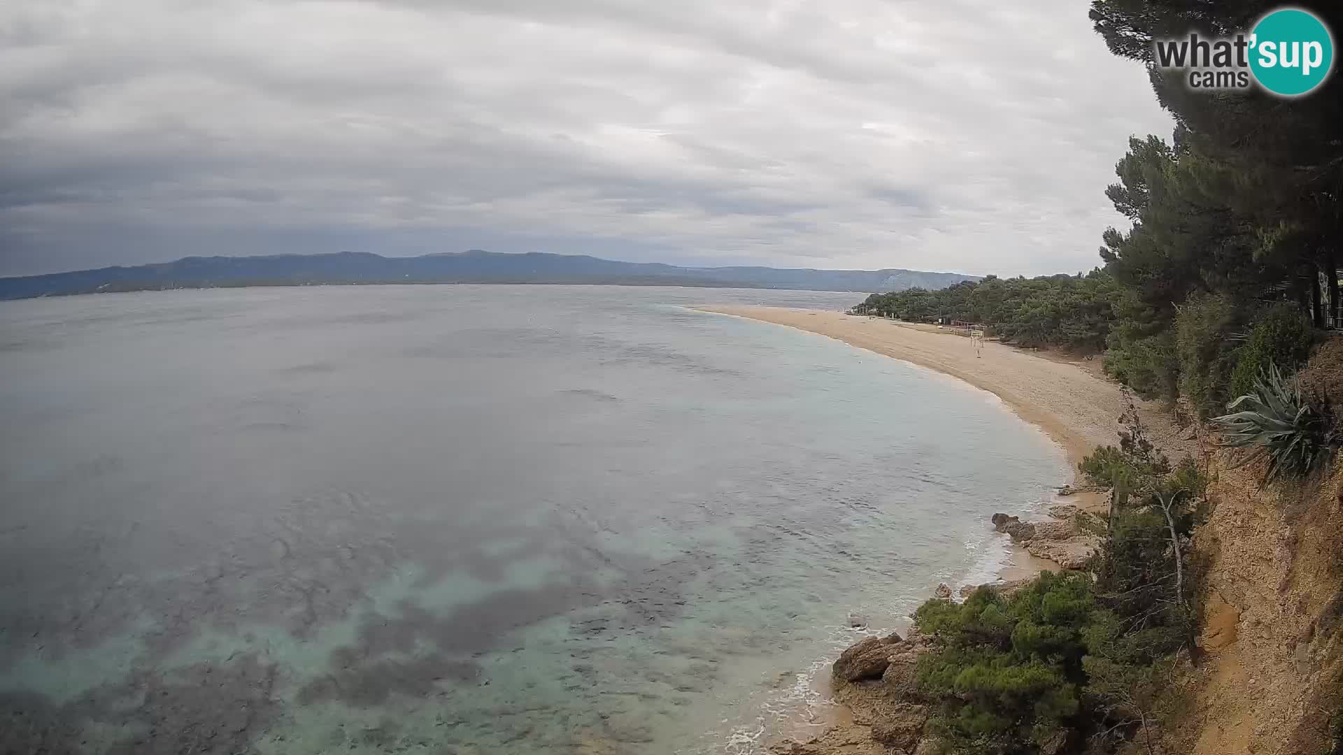 Spletna kamera Bol Zlatni Rat – Pogled v živo z otoka Brač
