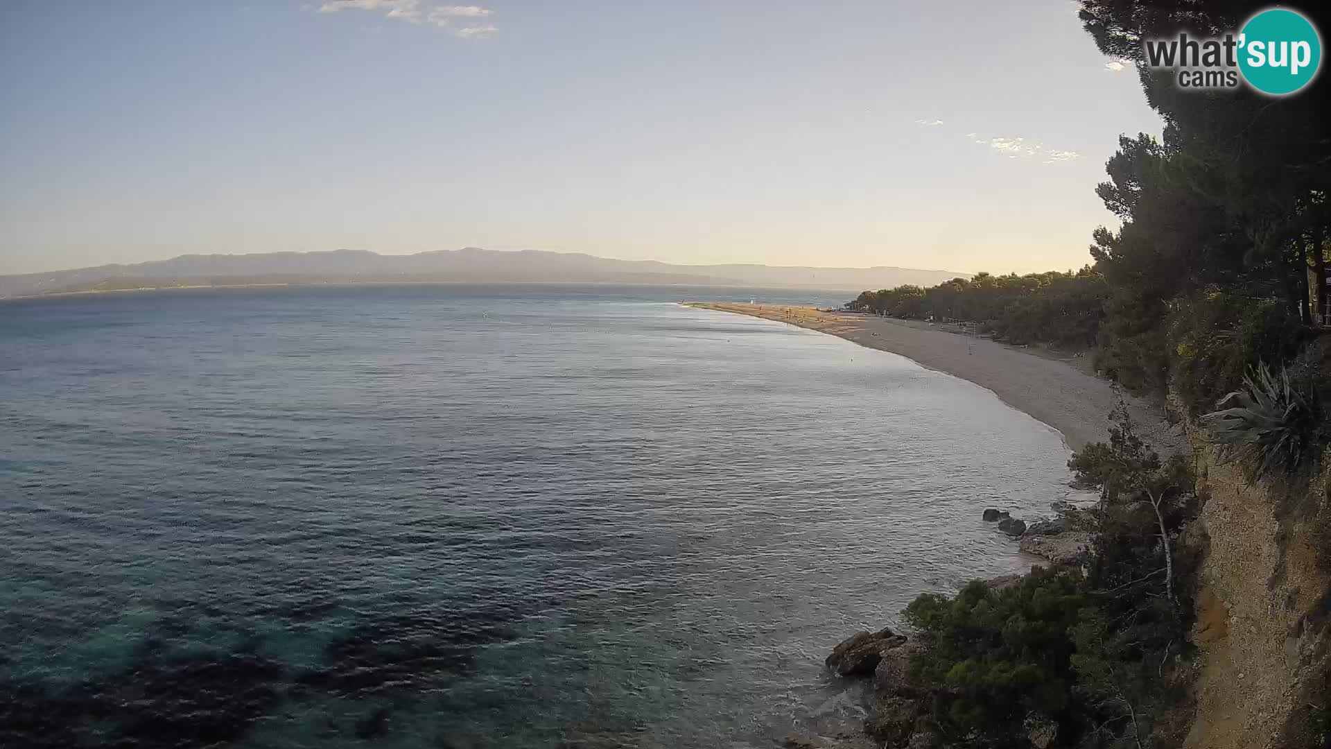 Web kamera Bol Zlatni Rat – Pogled uživo s otoka Brača