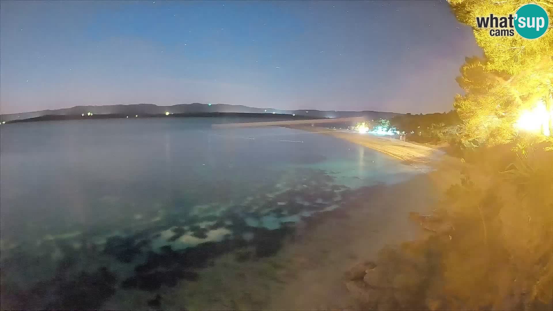 Webcam Bol Zlatni Rat – Vista en vivo desde la isla de Brač