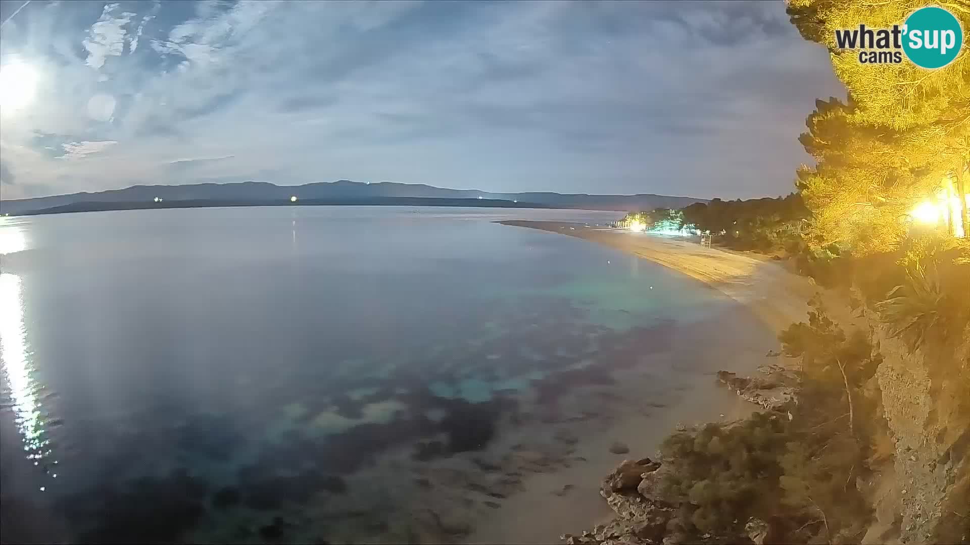 Webcam Zlatni Rat Bol – Liveblick vom berühmten Strand auf Brač