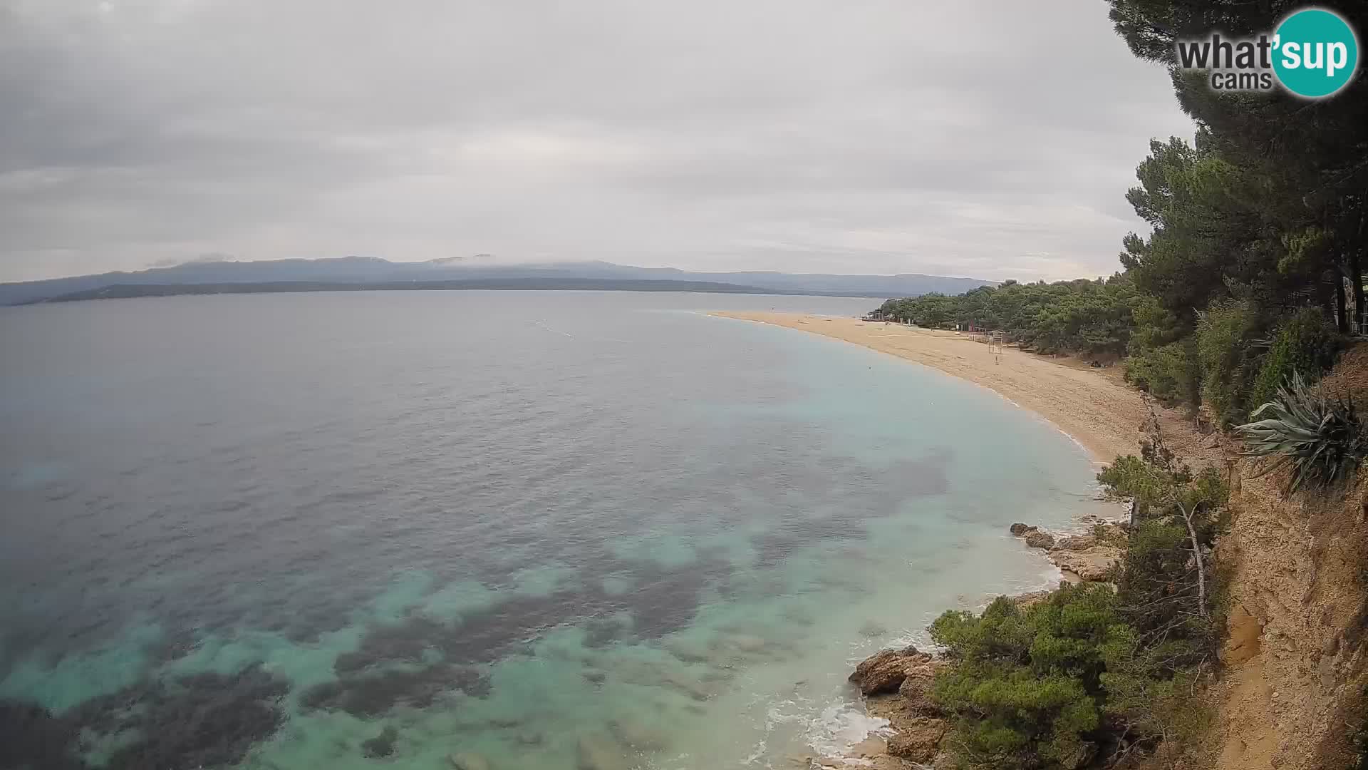 Web kamera Bol Zlatni Rat – Pogled uživo s otoka Brača