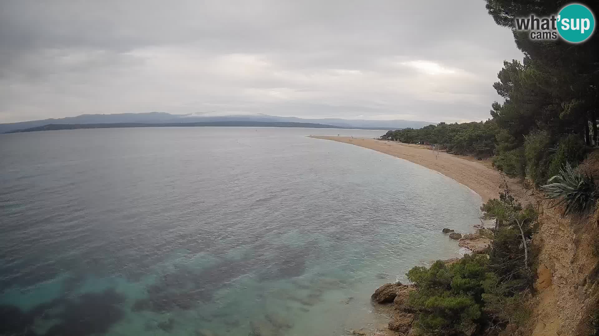 Spletna kamera Bol Zlatni Rat – Pogled v živo z otoka Brač