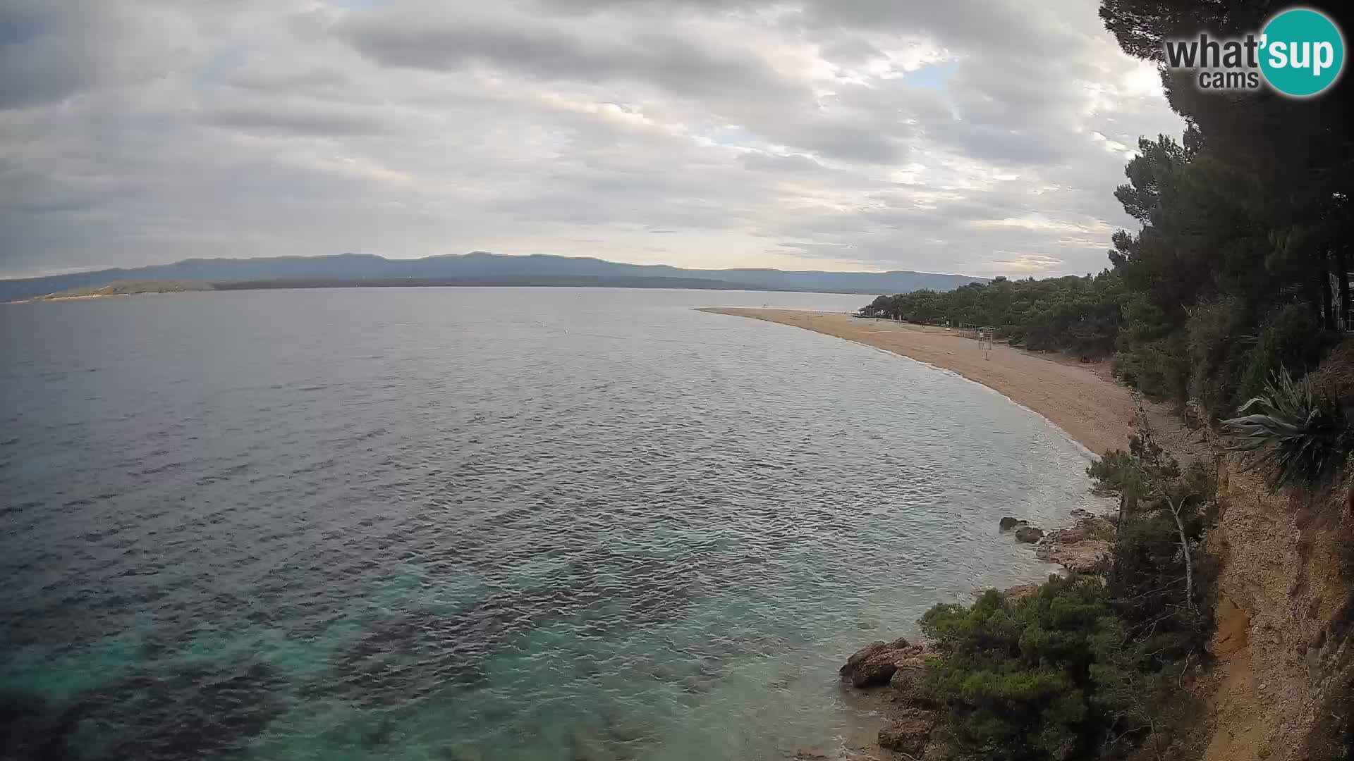Spletna kamera Bol Zlatni Rat – Pogled v živo z otoka Brač
