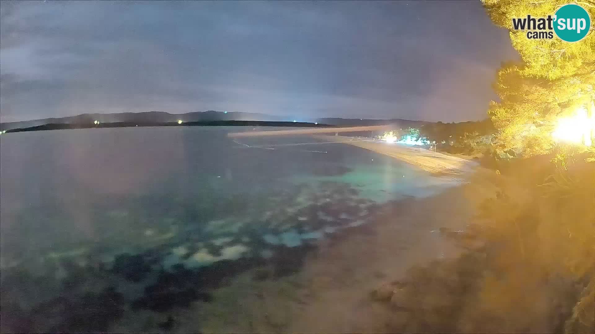 Webcam Zlatni Rat Bol – Liveblick vom berühmten Strand auf Brač