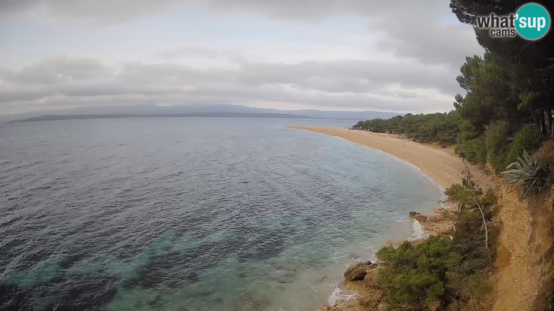 Web kamera Bol Zlatni Rat – Pogled uživo s otoka Brača