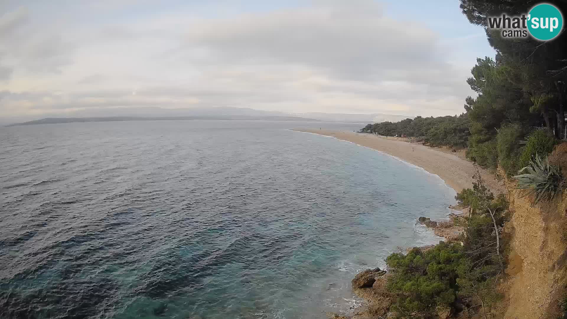 Spletna kamera Bol Zlatni Rat – Pogled v živo z otoka Brač