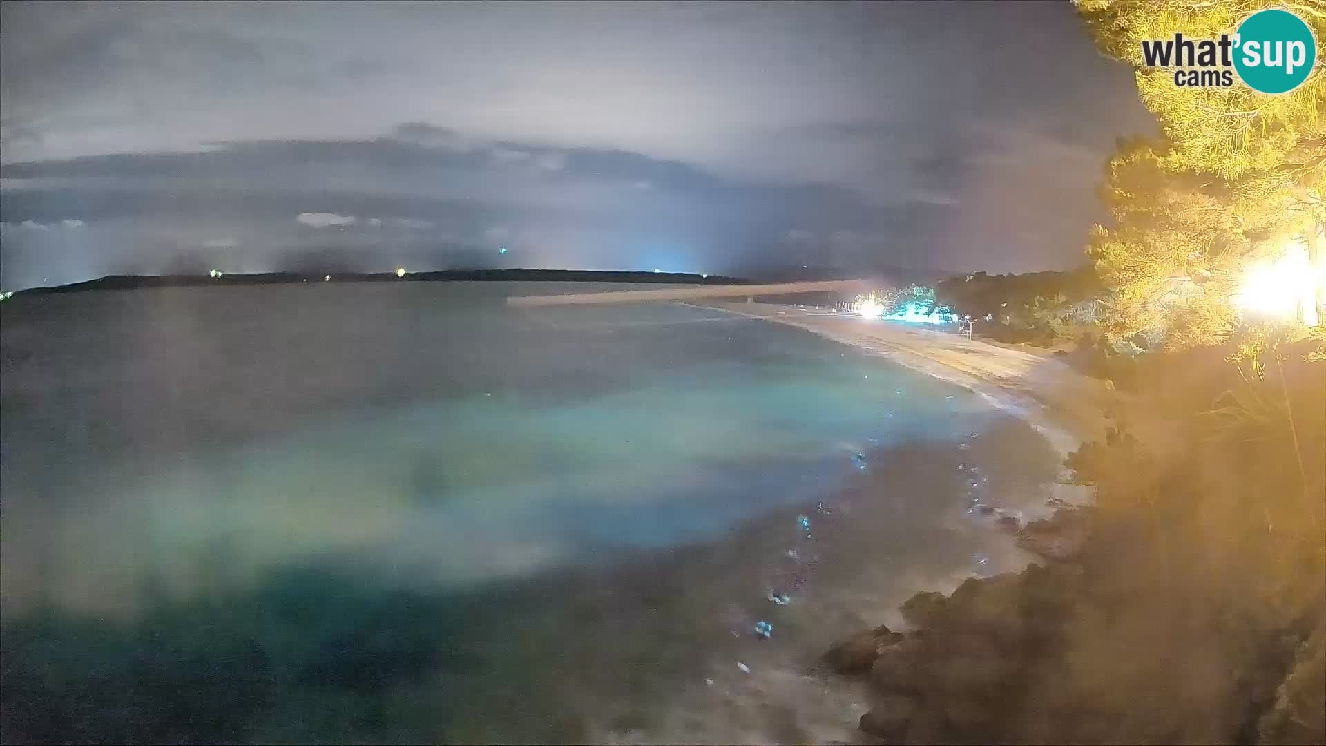 Webcam Zlatni Rat Bol – Liveblick vom berühmten Strand auf Brač