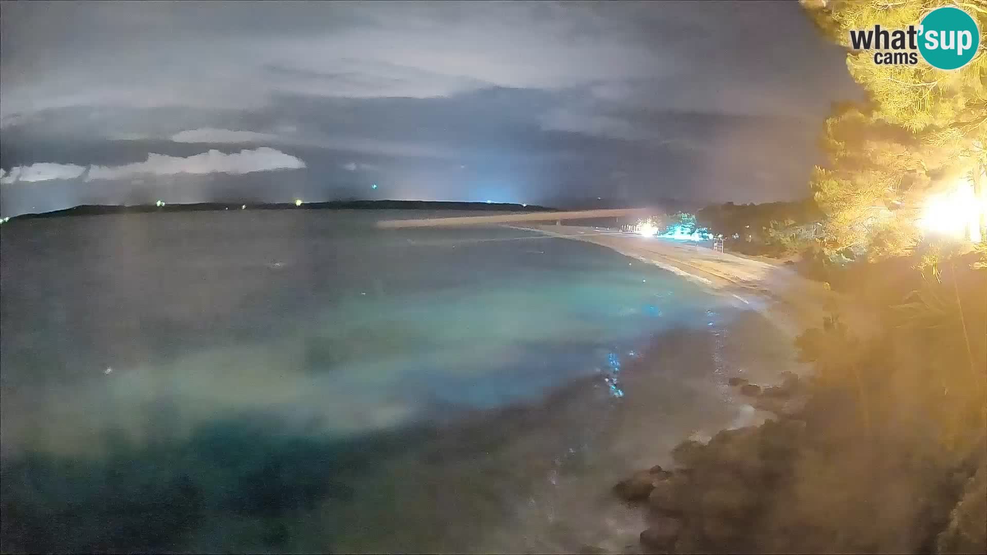 Webcam Zlatni Rat Bol – Liveblick vom berühmten Strand auf Brač