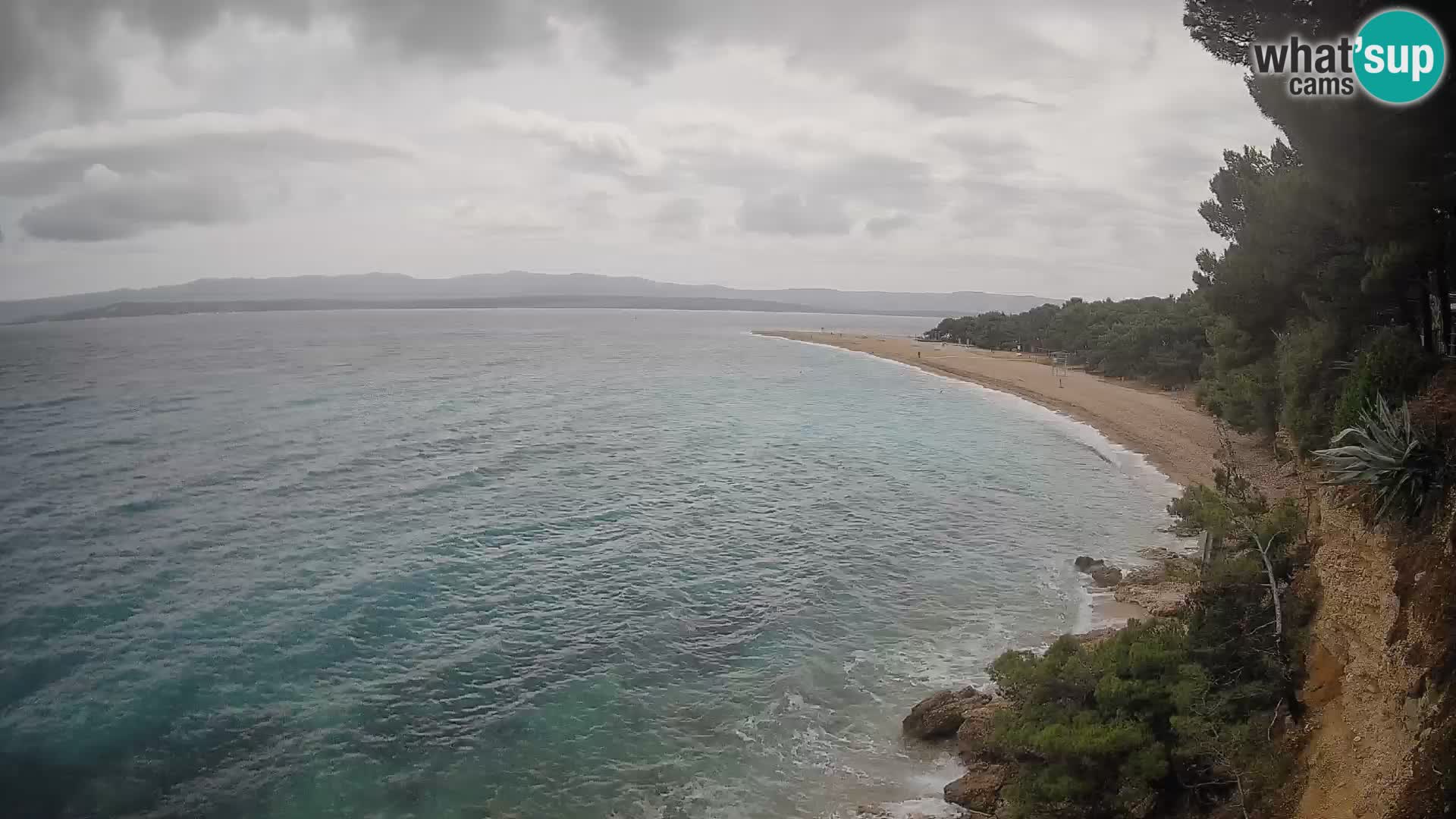 Web kamera Bol Zlatni Rat – Pogled uživo s otoka Brača