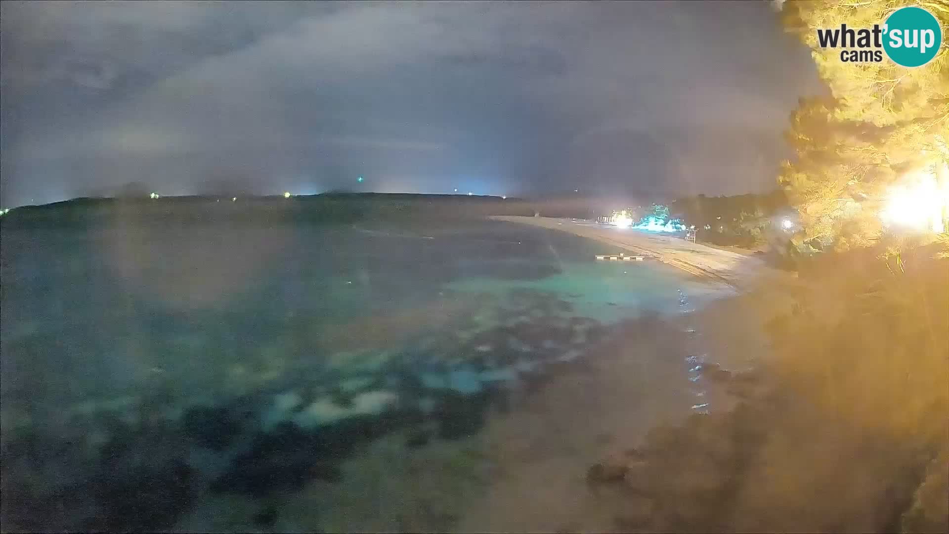 Webcam Zlatni Rat Bol – Liveblick vom berühmten Strand auf Brač