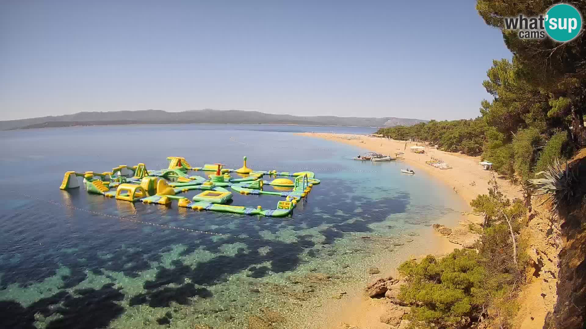 Web kamera Bol Zlatni Rat – Pogled uživo s otoka Brača