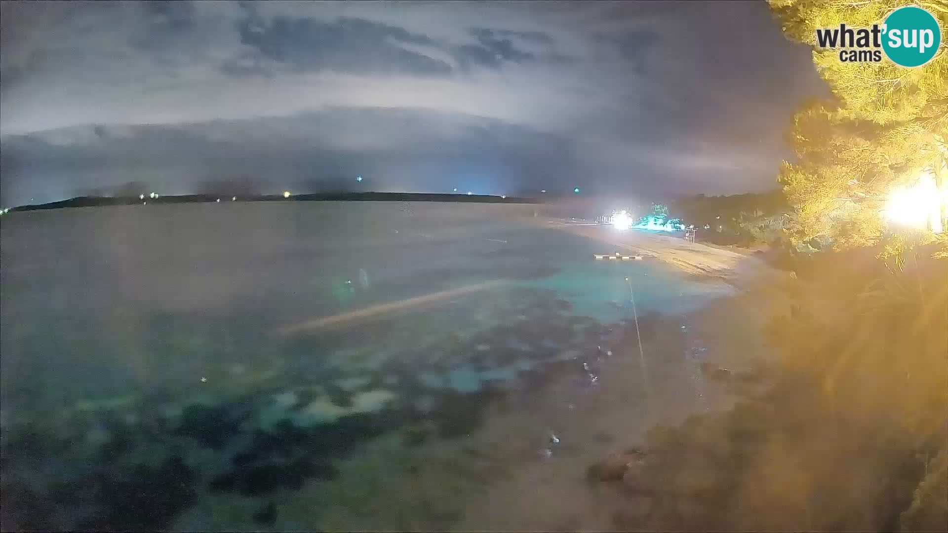 Webcam Bol Zlatni Rat – Vue en direct depuis l’île de Brač