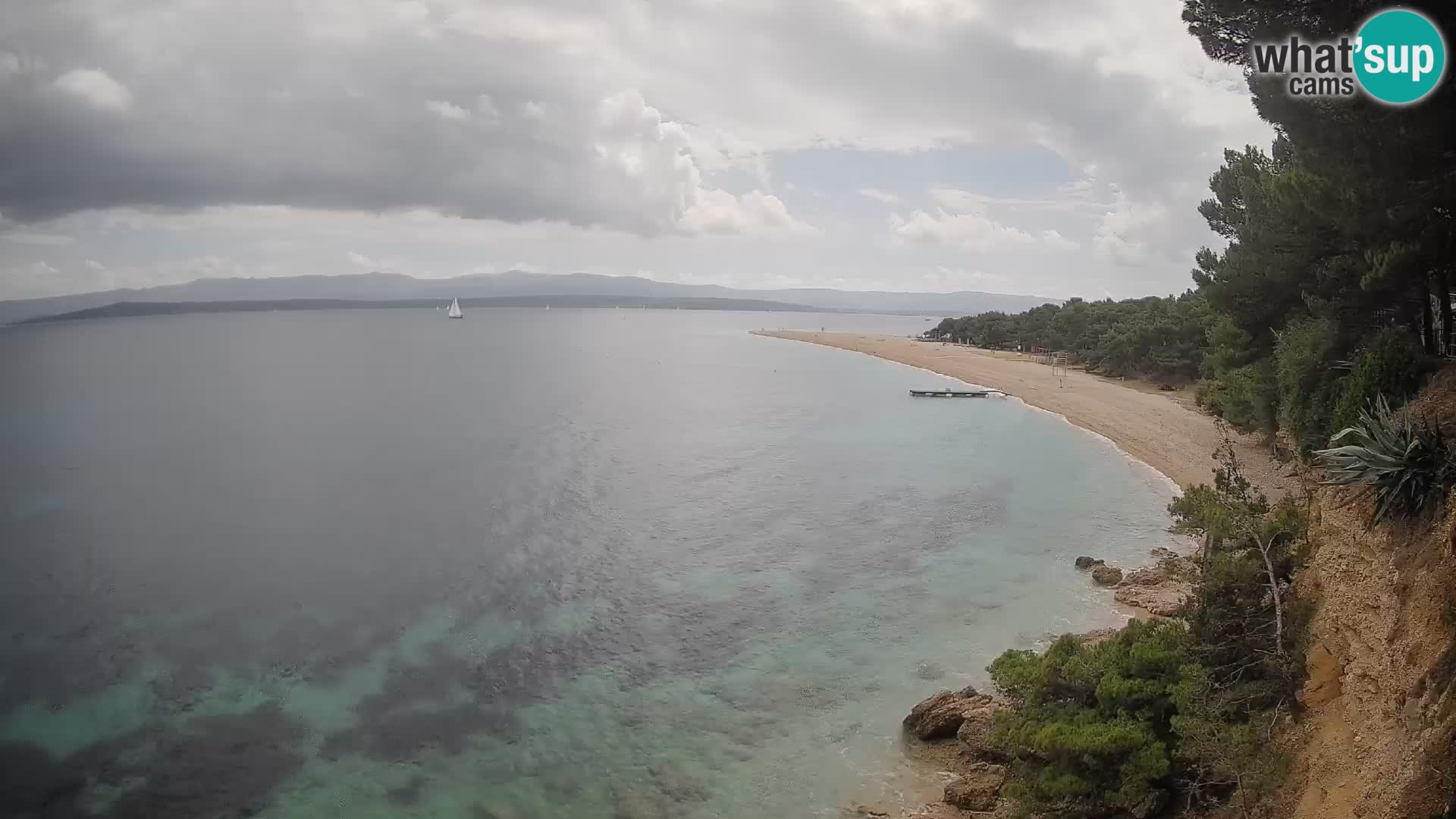 Spletna kamera Bol Zlatni Rat – Pogled v živo z otoka Brač