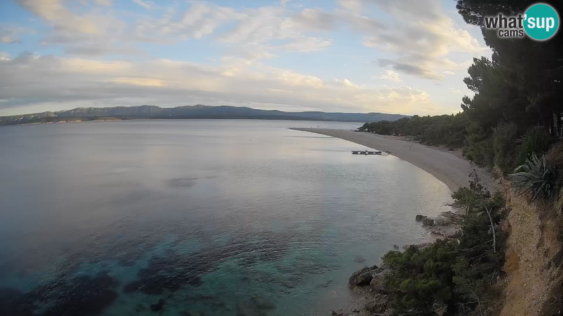 Spletna kamera Bol Zlatni Rat – Pogled v živo z otoka Brač