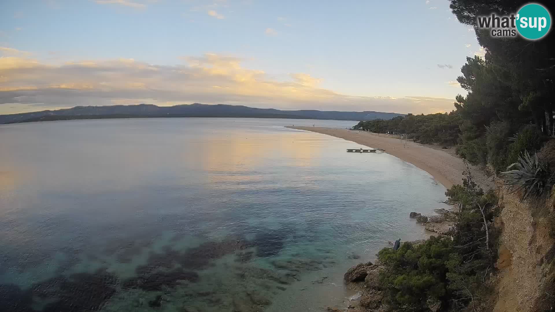 Web kamera Bol Zlatni Rat – Pogled uživo s otoka Brača