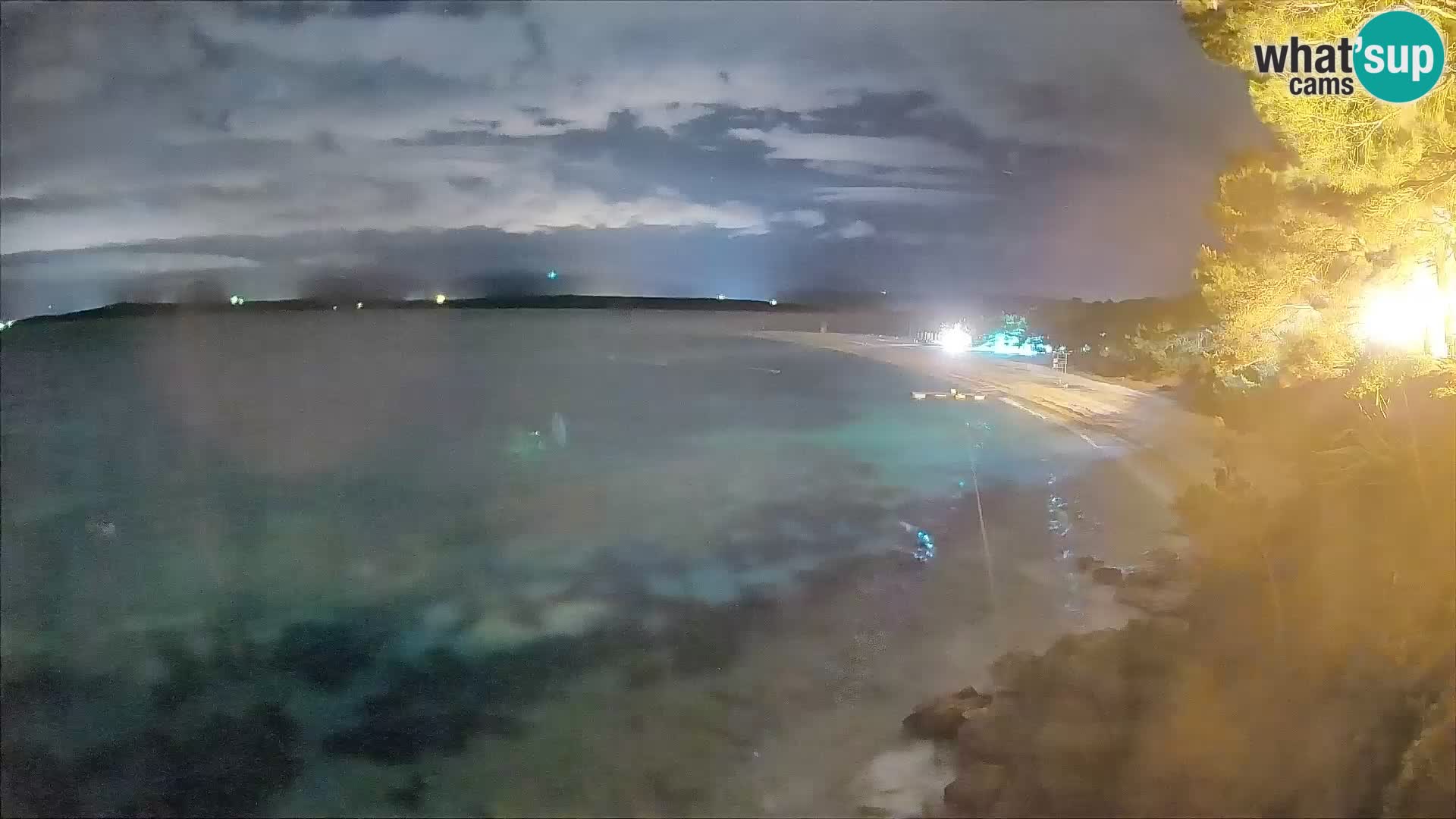 Webcam Bol Zlatni Rat – Vue en direct depuis l’île de Brač