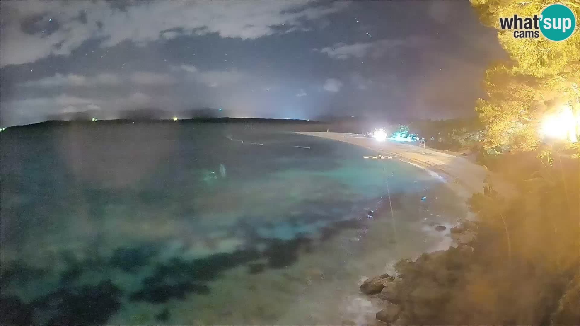 Webcam Zlatni Rat Bol – Liveblick vom berühmten Strand auf Brač