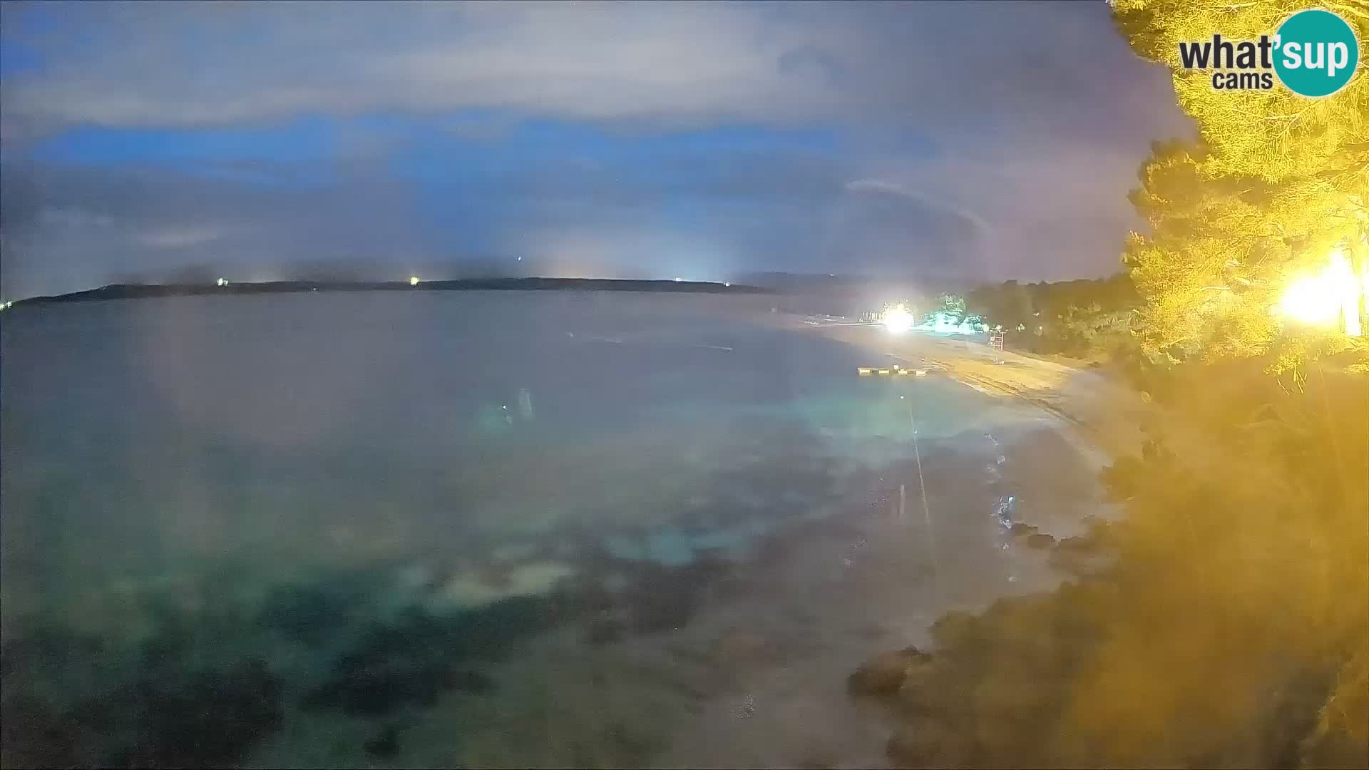Webcam Zlatni Rat Bol – Liveblick vom berühmten Strand auf Brač