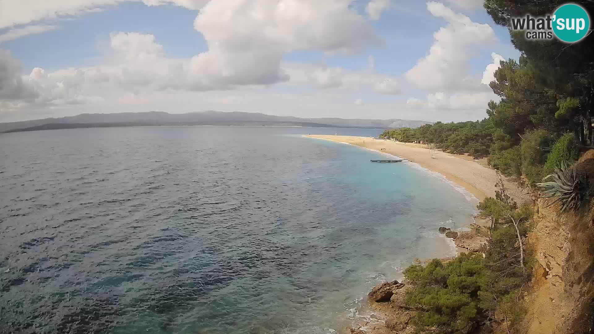 Web kamera Bol Zlatni Rat – Pogled uživo s otoka Brača