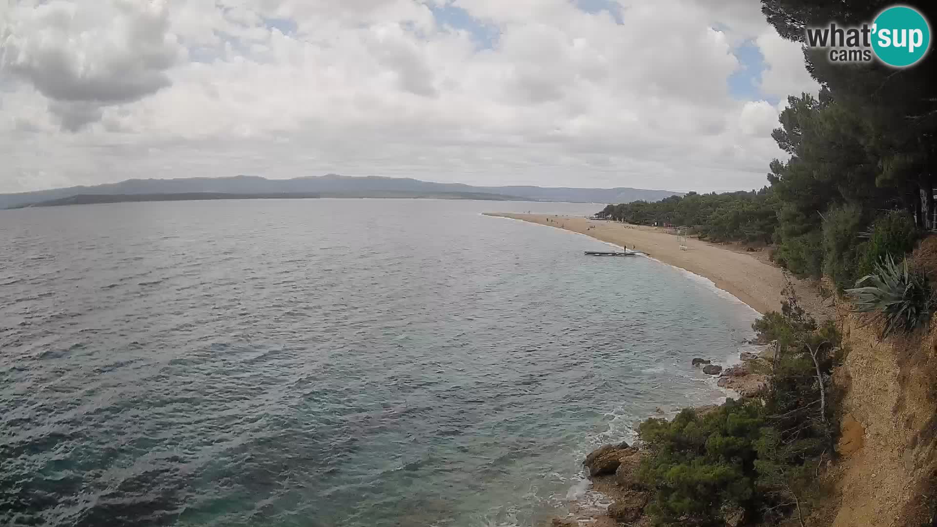 Web kamera Bol Zlatni Rat – Pogled uživo s otoka Brača