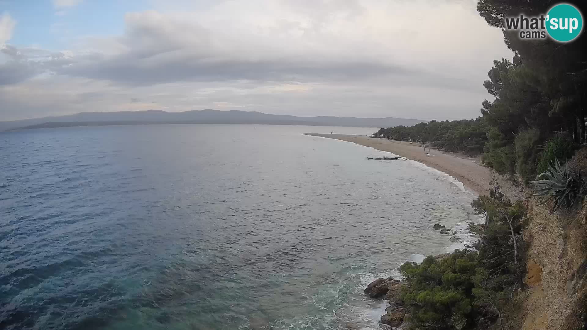 Spletna kamera Bol Zlatni Rat – Pogled v živo z otoka Brač