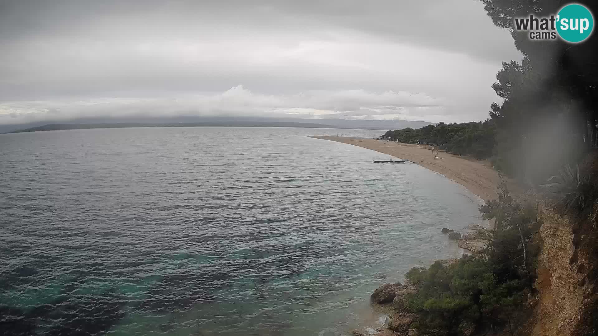Spletna kamera Bol Zlatni Rat – Pogled v živo z otoka Brač