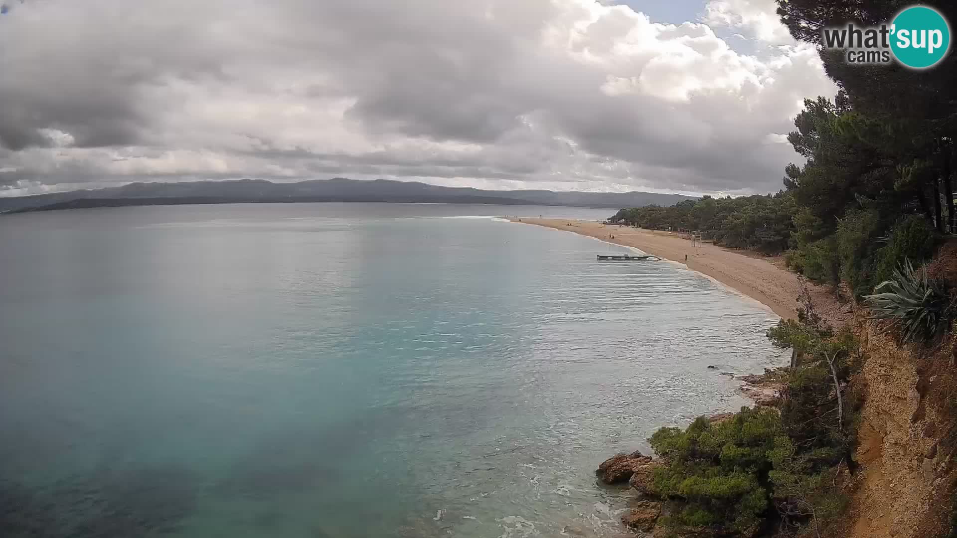 Web kamera Bol Zlatni Rat – Pogled uživo s otoka Brača