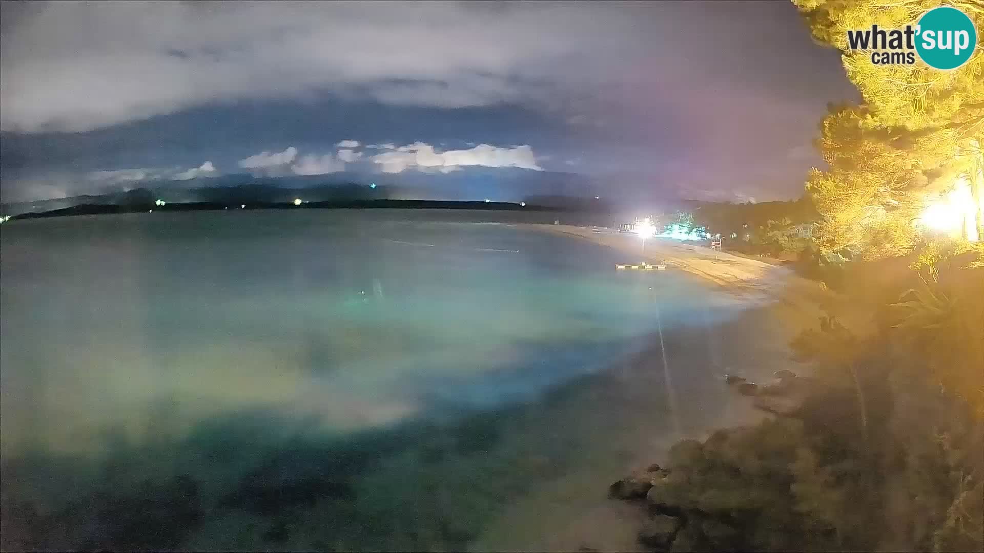 Webcam Bol Zlatni Rat – Vue en direct depuis l’île de Brač