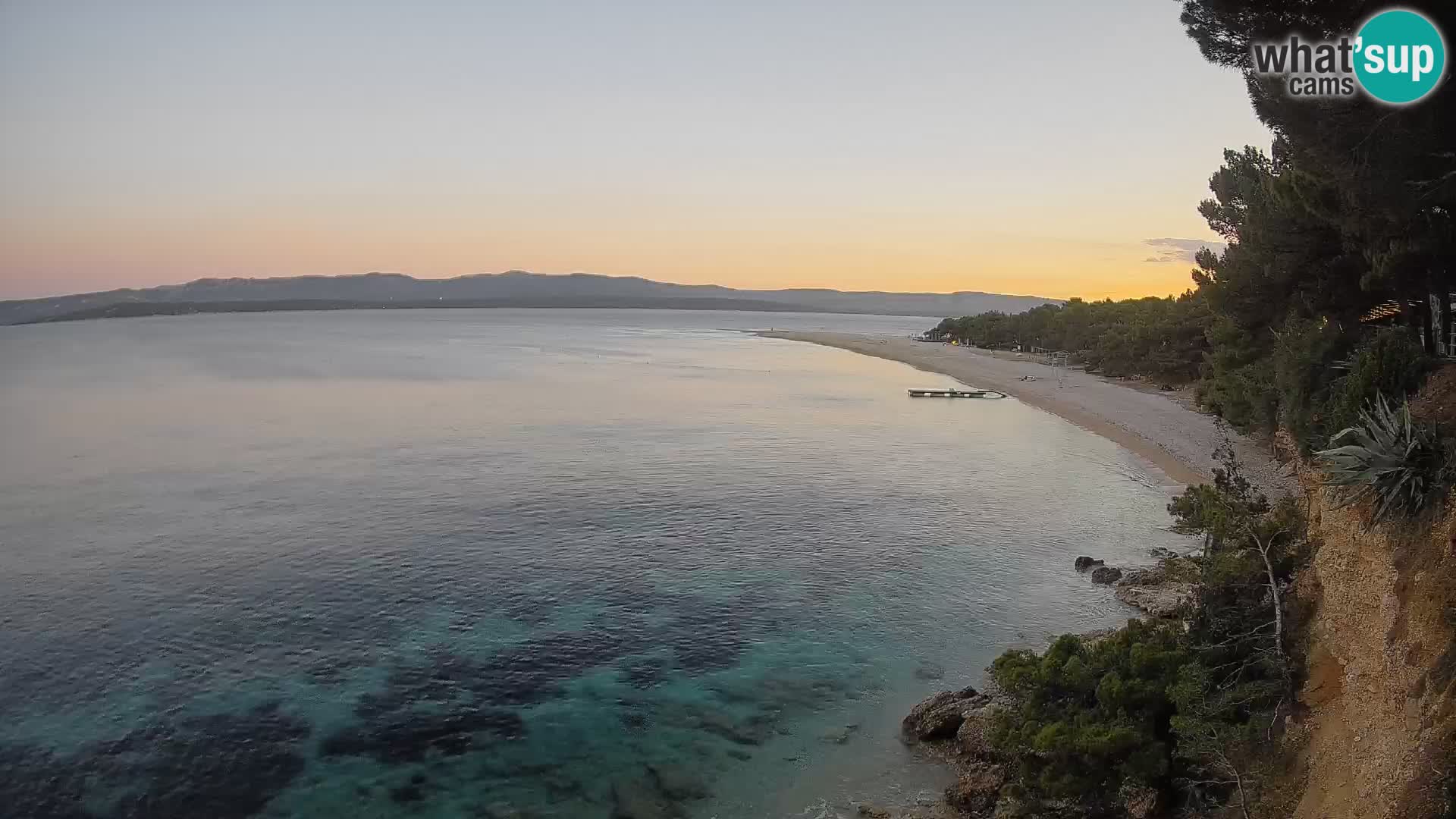 Web kamera Bol Zlatni Rat – Pogled uživo s otoka Brača
