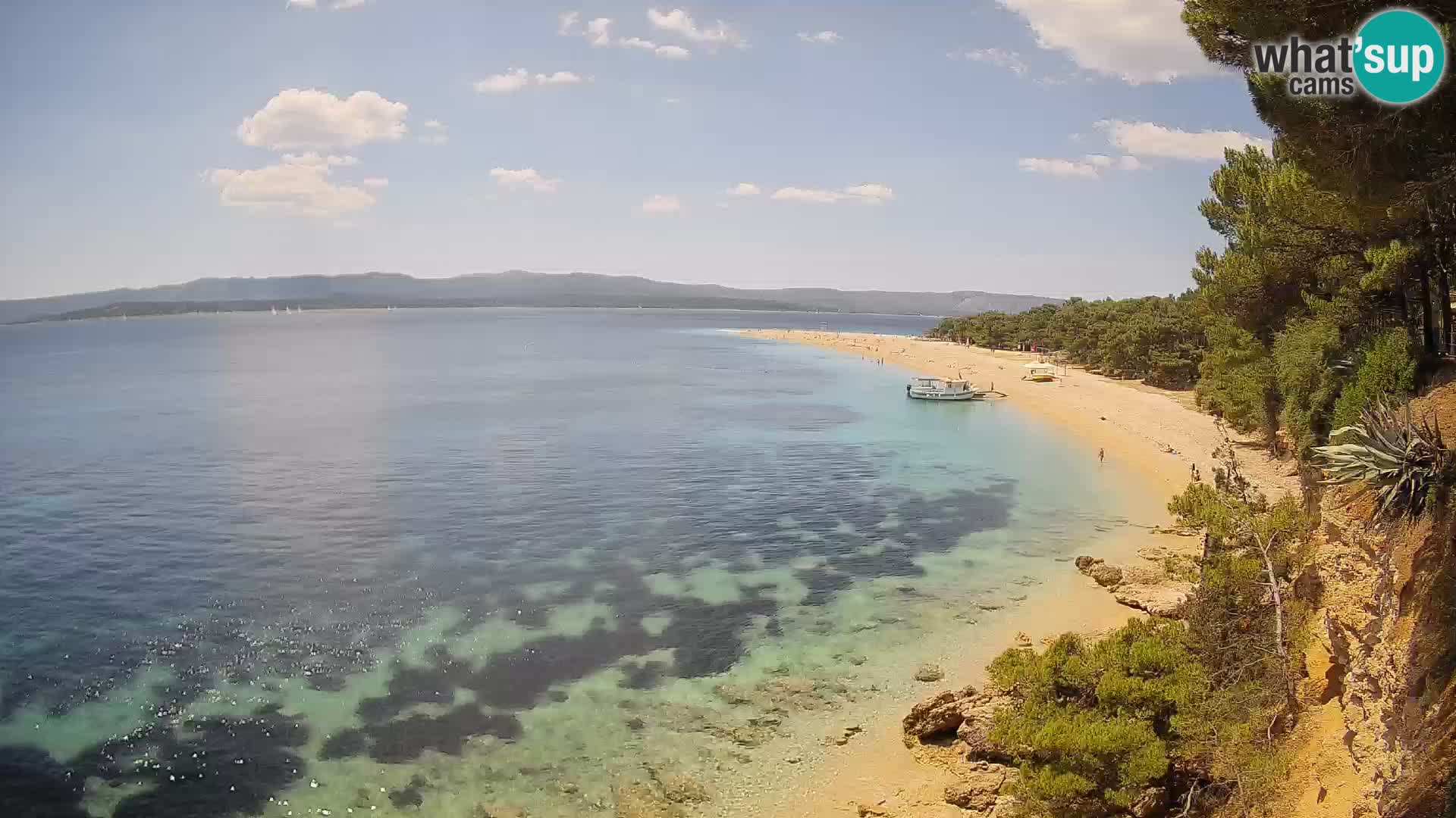 Web kamera Bol Zlatni Rat – Pogled uživo s otoka Brača